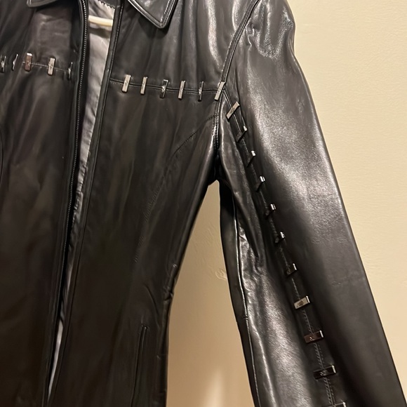 Vintage leather one day sale!!!!🔥🔥🔥 - Picture 11 of 12